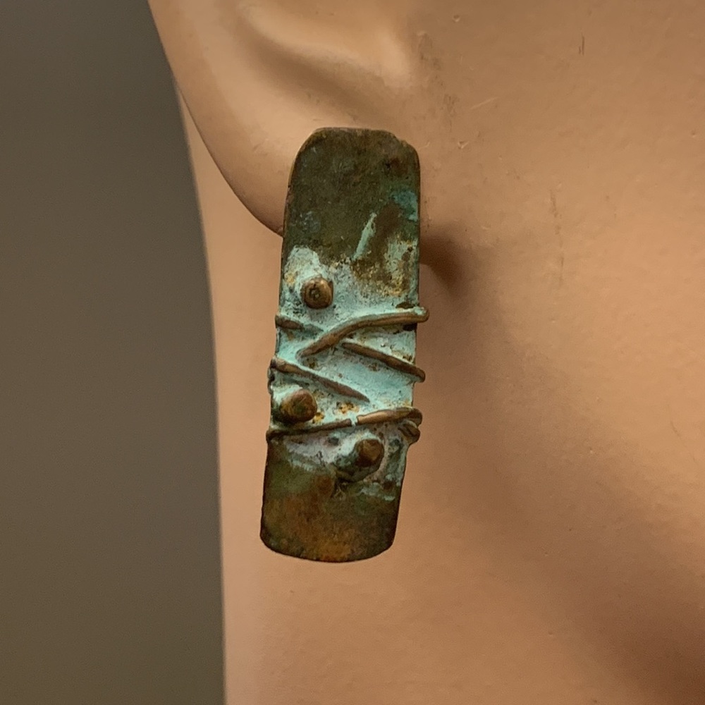 EARLY ELAINE COYNE BRUTALIST MODERNIST PATINA EARRINGS